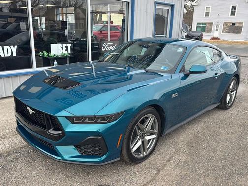 2026 Ford Mustang GT Premium