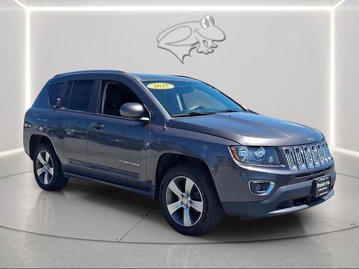 Granite Crystal Metallic Clearcoat 2017 Jeep Compass High Altitude
