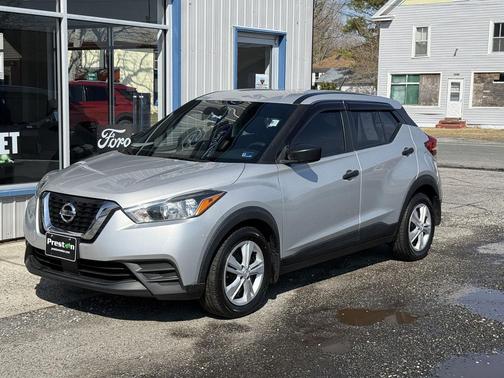 2020 Nissan Kicks S