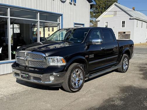 2017 RAM 1500 Laramie