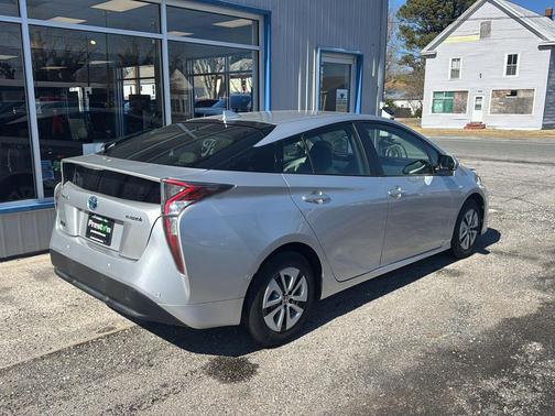 2017 Toyota Prius Two