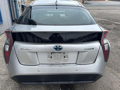 2017 Toyota Prius Two