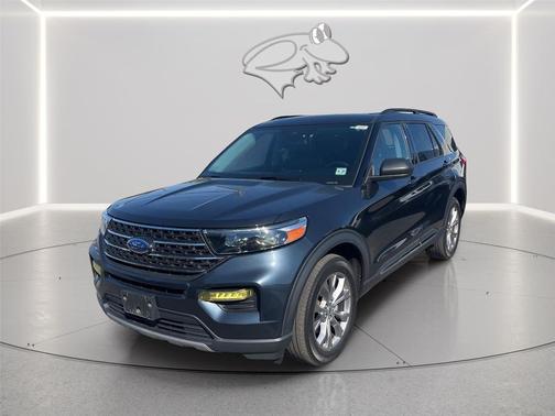 Stone Blue Metallic 2022 Ford Explorer XLT