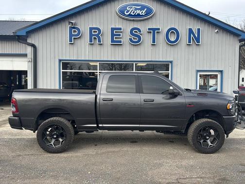 2022 RAM 2500 Big Horn Crew Cab 4x4 6'4' Box