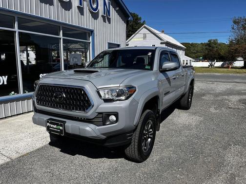 2018 Toyota Tacoma TRD Sport