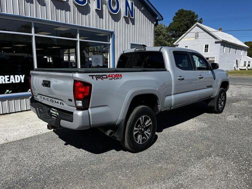2018 Toyota Tacoma TRD Sport
