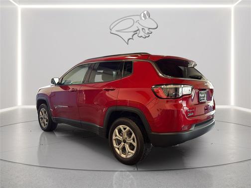 Red 2025 Jeep Compass LATITUDE