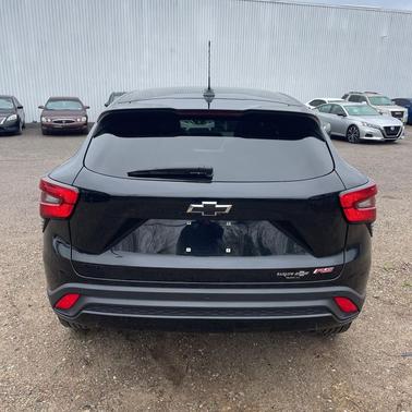 Mosaic Black Metallic 2024 Chevrolet Trax FWD 1RS