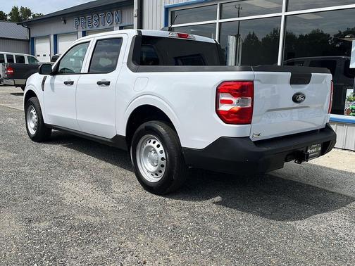 2025 Ford Maverick XL