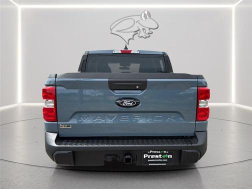 Azure Gray Metallic Tri-Coat 2026 Ford Maverick XLT