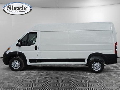 Bright White Clearcoat 2026 RAM ProMaster 2500 High Roof