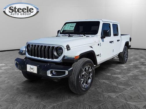 Bright White Clearcoat 2026 Jeep Gladiator Sport