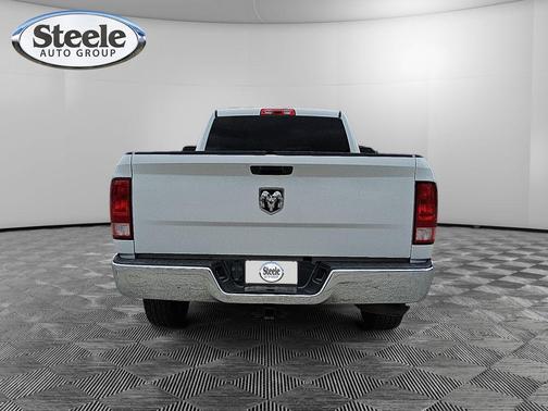Bright White Clearcoat 2019 RAM 1500 Classic Tradesman