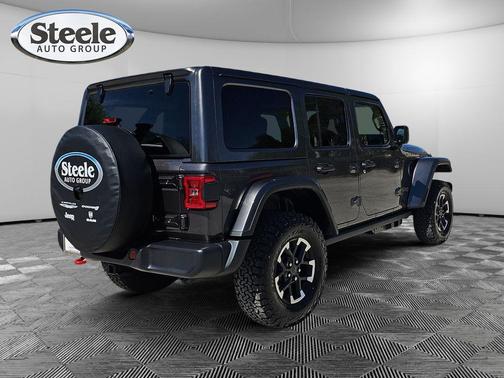 Granite Crystal Clearcoat Metallic 2026 Jeep Wrangler Rubicon