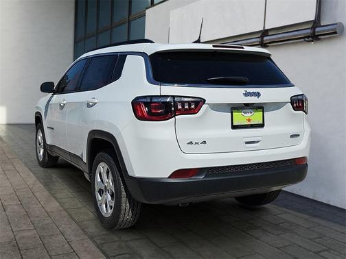 2025 Jeep Compass Latitude