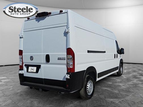 Bright White Clearcoat 2026 RAM ProMaster 2500 High Roof