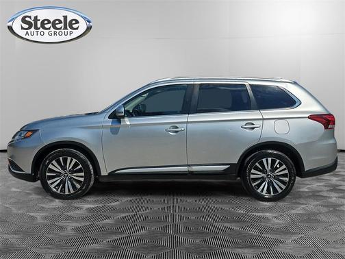 2020 Mitsubishi Outlander SE