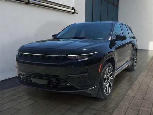 2025 Jeep Wagoneer S Limited