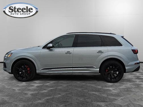 Satellite Silver Metallic 2023 Audi Q7 55 Premium Plus