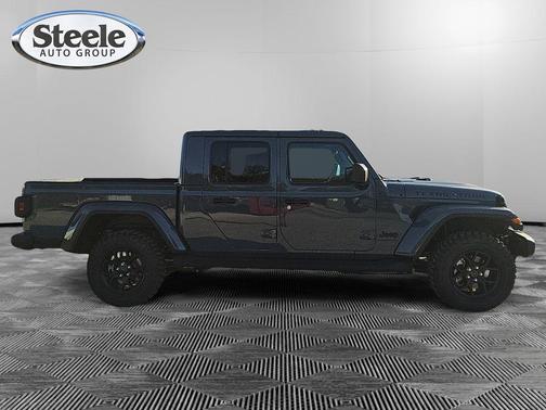 Anvil Clearcoat 2026 Jeep Gladiator Texas Trail