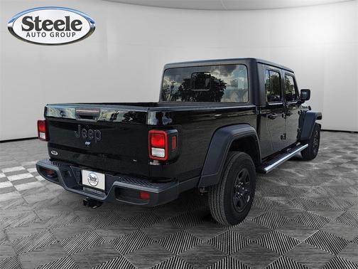 2023 Jeep Gladiator Sport