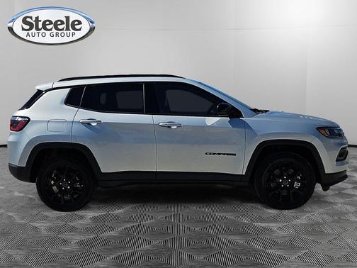 Silver Zynith 2026 Jeep Compass Latitude