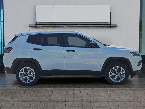 2025 Jeep Compass Sport