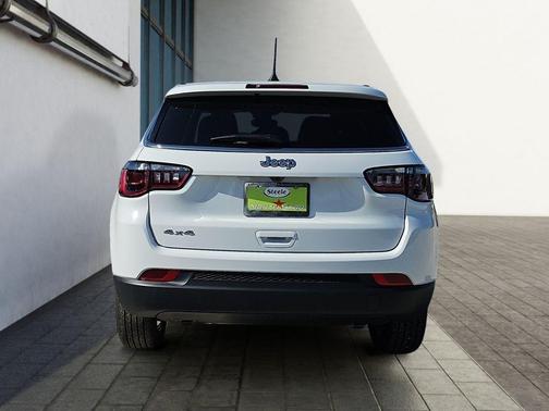 2025 Jeep Compass Sport