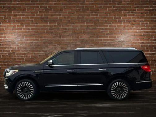 2019 Lincoln Navigator L Black Label
