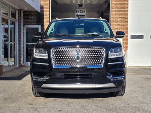 2018 Lincoln Navigator Premiere
