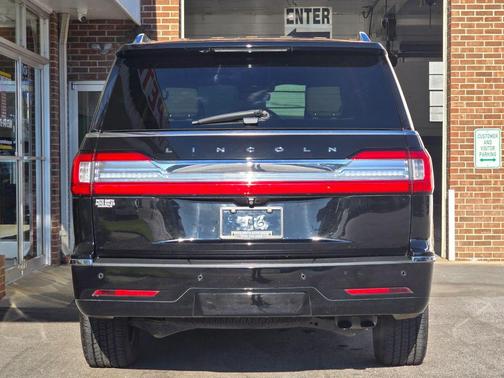 2018 Lincoln Navigator Premiere