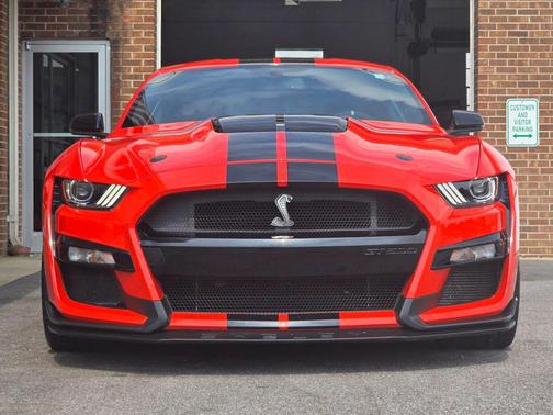 2022 Ford Shelby GT500 Base