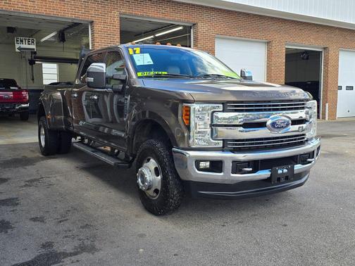 2017 Ford F-350 Lariat