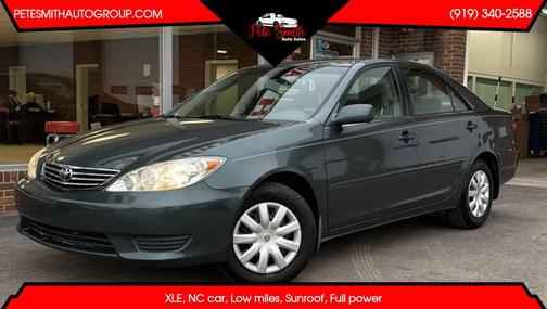 2005 Toyota Camry LE