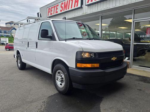 2020 Chevrolet Express 2500 RWD 2500 Regular Wheelbase WT