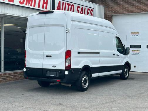 2020 Ford Transit-250 Base