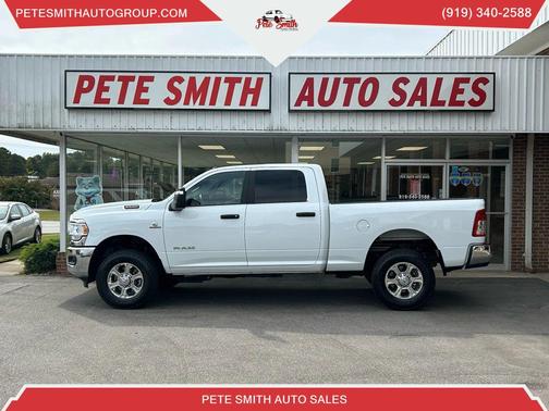 2023 RAM 2500 Big Horn Crew Cab 4x4 6'4' Box