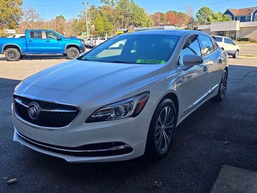 2017 Buick LaCrosse Essence