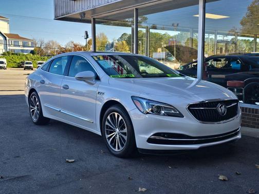 2017 Buick LaCrosse Essence