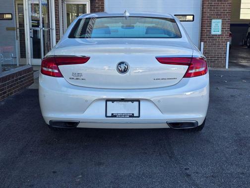 2017 Buick LaCrosse Essence