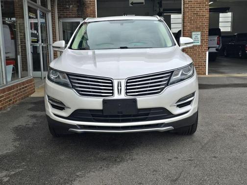 2015 Lincoln MKC Base