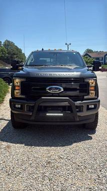 Gray 2019 Ford F-250 Lariat