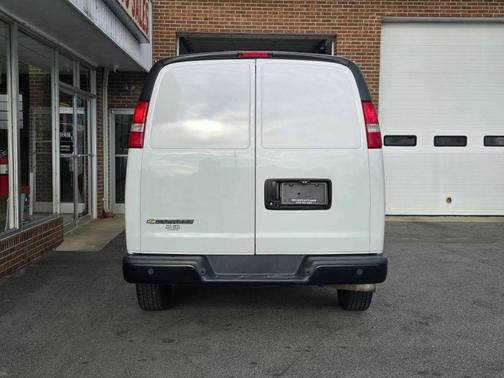 2020 Chevrolet Express 2500 RWD 2500 Regular Wheelbase WT