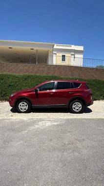 Ruby Flare Pearl 2018 Toyota RAV4 LE