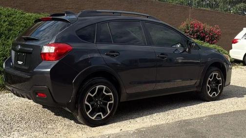 Dark Gray Metallic 2017 Subaru Crosstrek 2.0i Limited