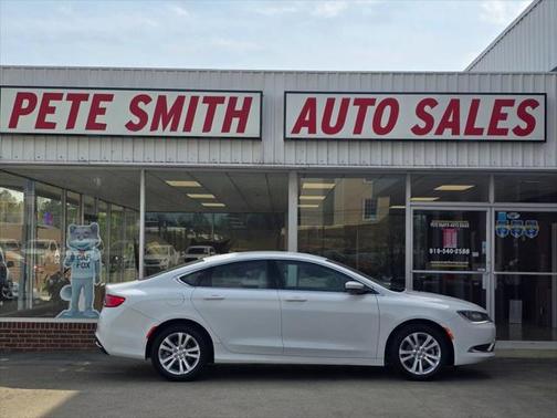 2016 Chrysler 200 Limited