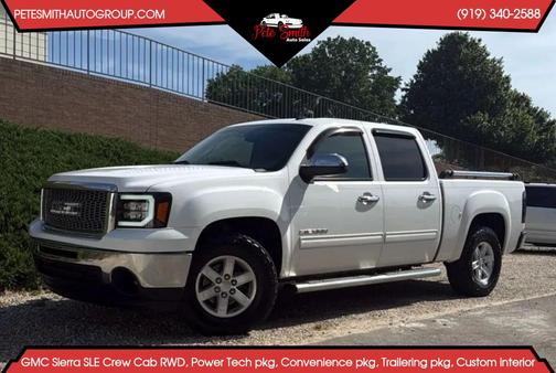 White 2013 GMC Sierra 1500 SLE1