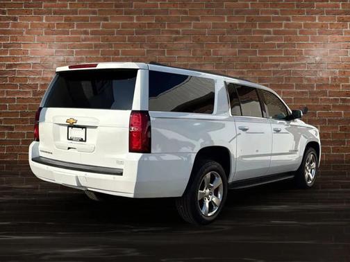 2020 Chevrolet Suburban LT