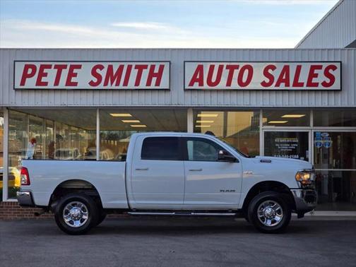 2022 RAM 2500 Big Horn Crew Cab 4x4 6'4' Box