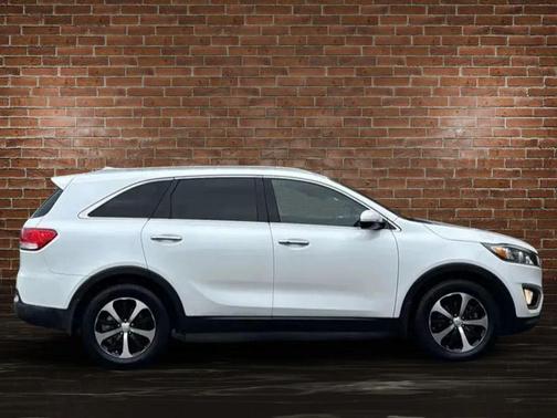 2016 Kia Sorento EX